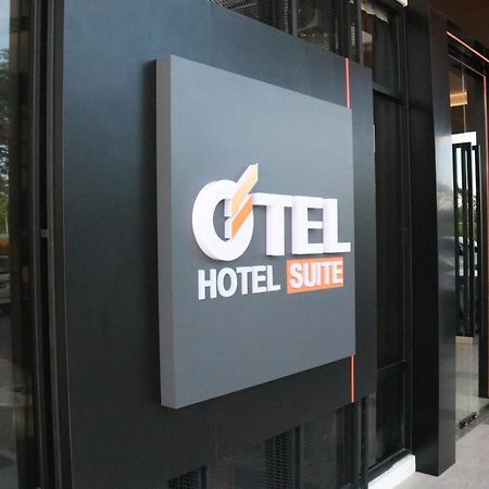 Otel Hotel Suite Sibu Kültér fotó